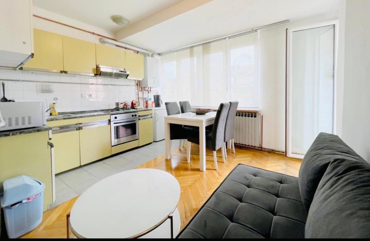 Apartment Baseskija Sarajevo Buitenkant foto